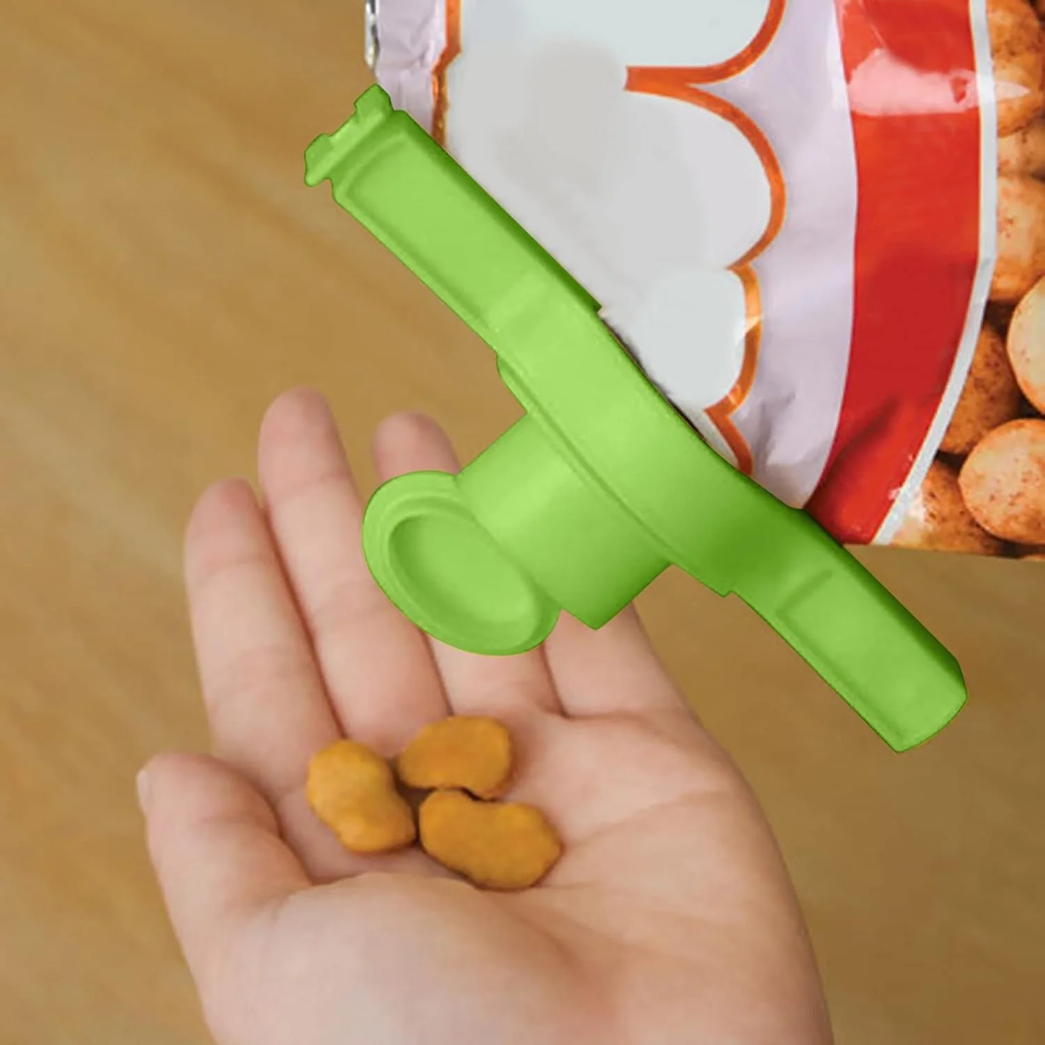 Food Storage Sealing Clip Solid Color Seal Pour Bag Clip Snack Bag  (1 Pc) - Image 6