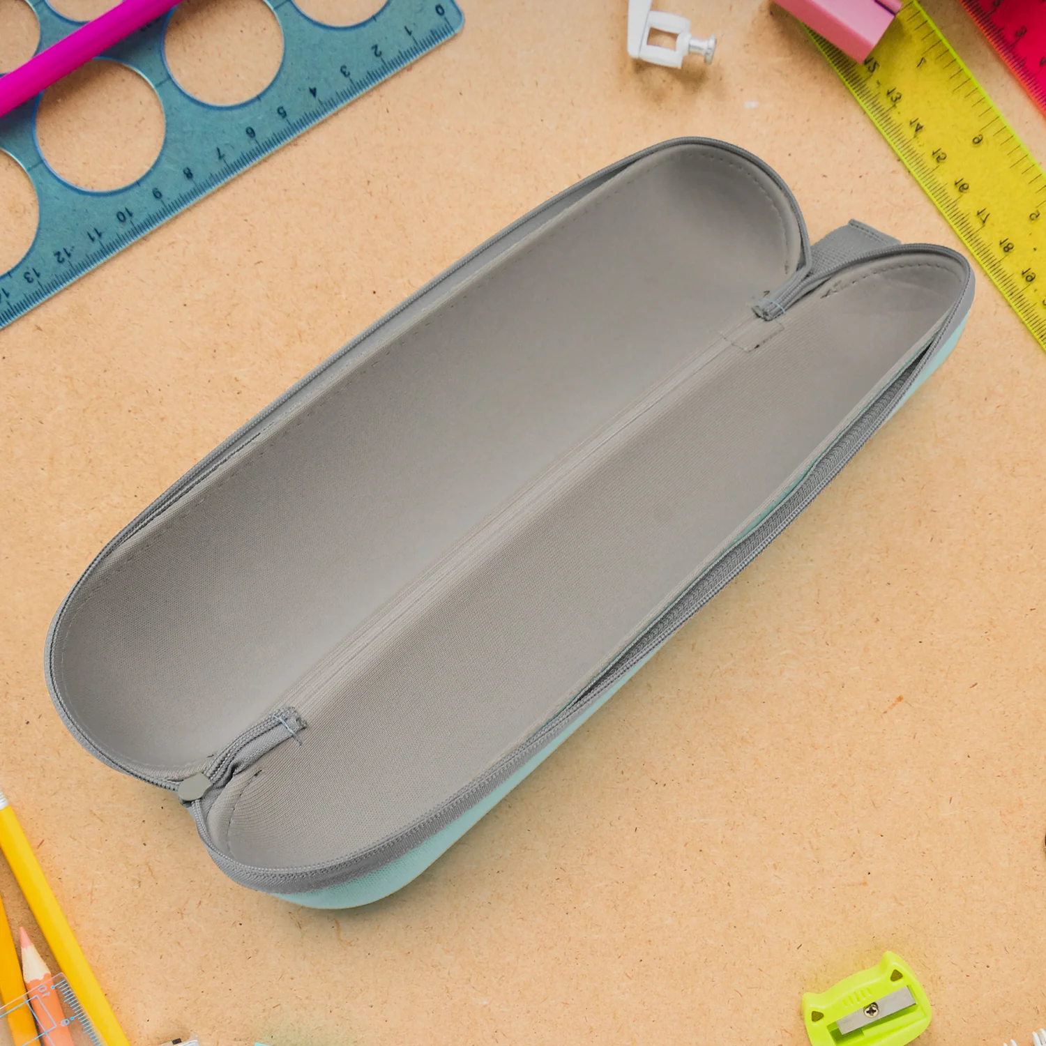 Portable Multipurpose Zip Pouch Bag – 30cm, 1 Pc - Image 6