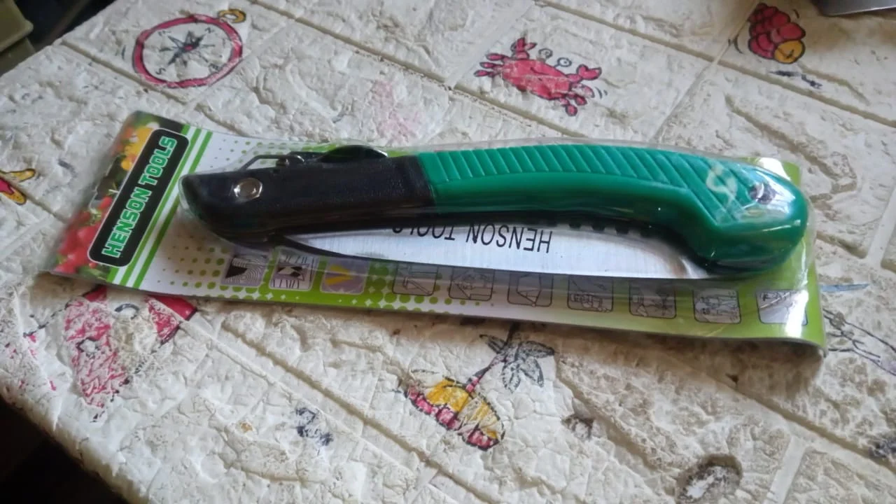 Folding Handsaw – Pruning Saw for Tree Trimming, Gardening & Wood Cutting - Image 10