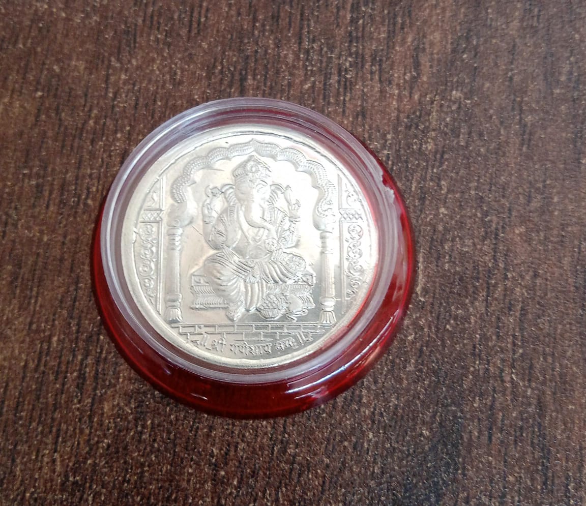 Ganesh Ji, Silver color Coin for Gift (1 Pc / Silver) - Image 7