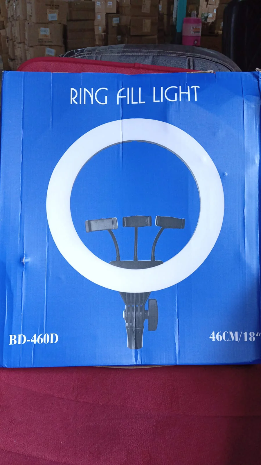 18 Inch LED Ring Light with 3 Colour Modes & 3 Mobile Holders, Remote Control (1 Set) - Image 7