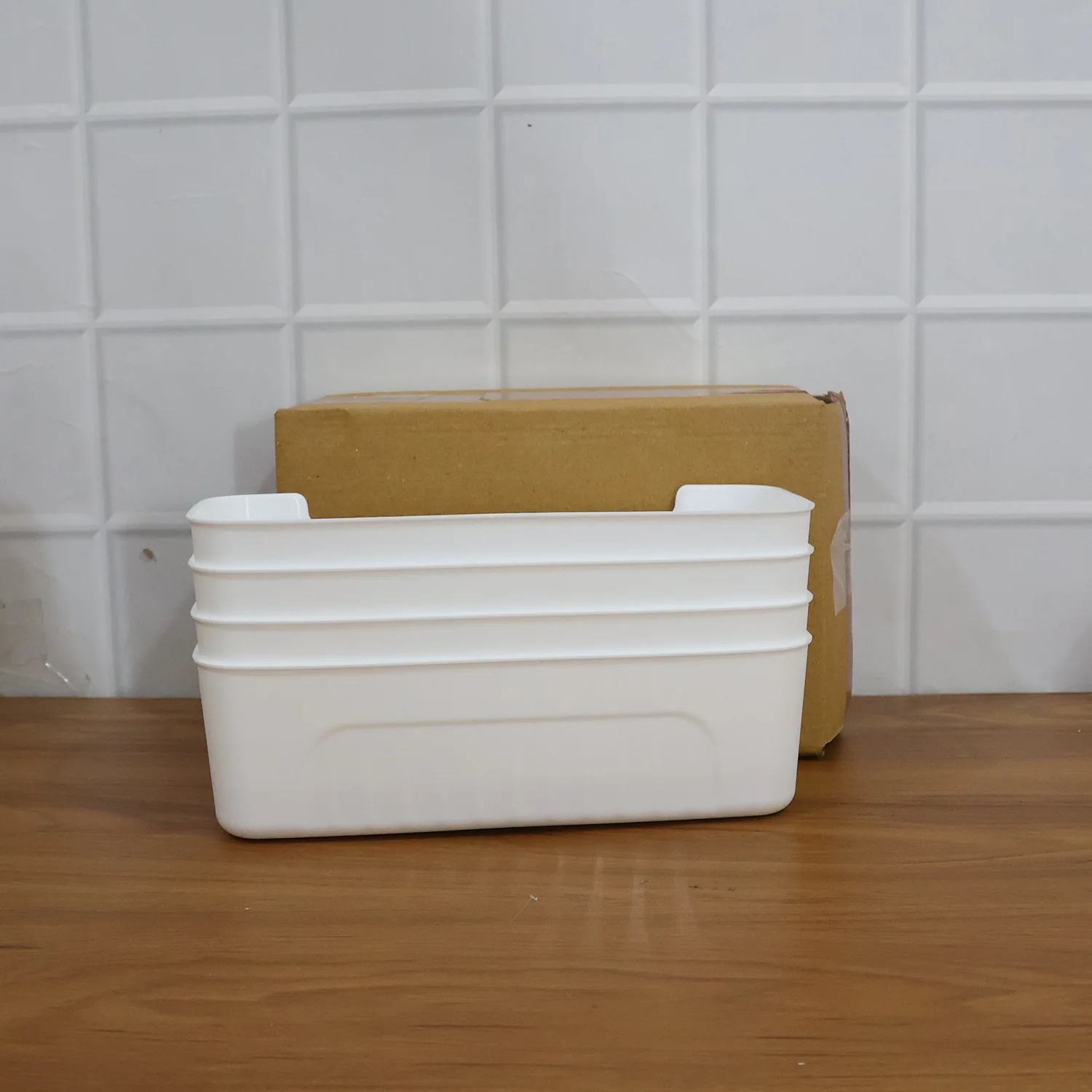 White Plastic Storage Basket Tray Set (4 Pcs) - Image 9