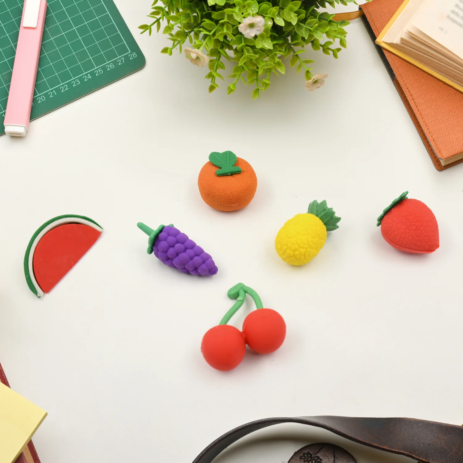 3D Mix Design Fancy & Colorful Erasers – Novelty Set for Kids & School Prize (1 Set) - Image 3