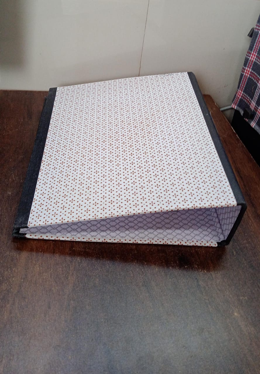 Button Clip Box File Paper Holder Organizer (35×28 Cm / 1 Pc / MOQ :- 4 pc - Image 7