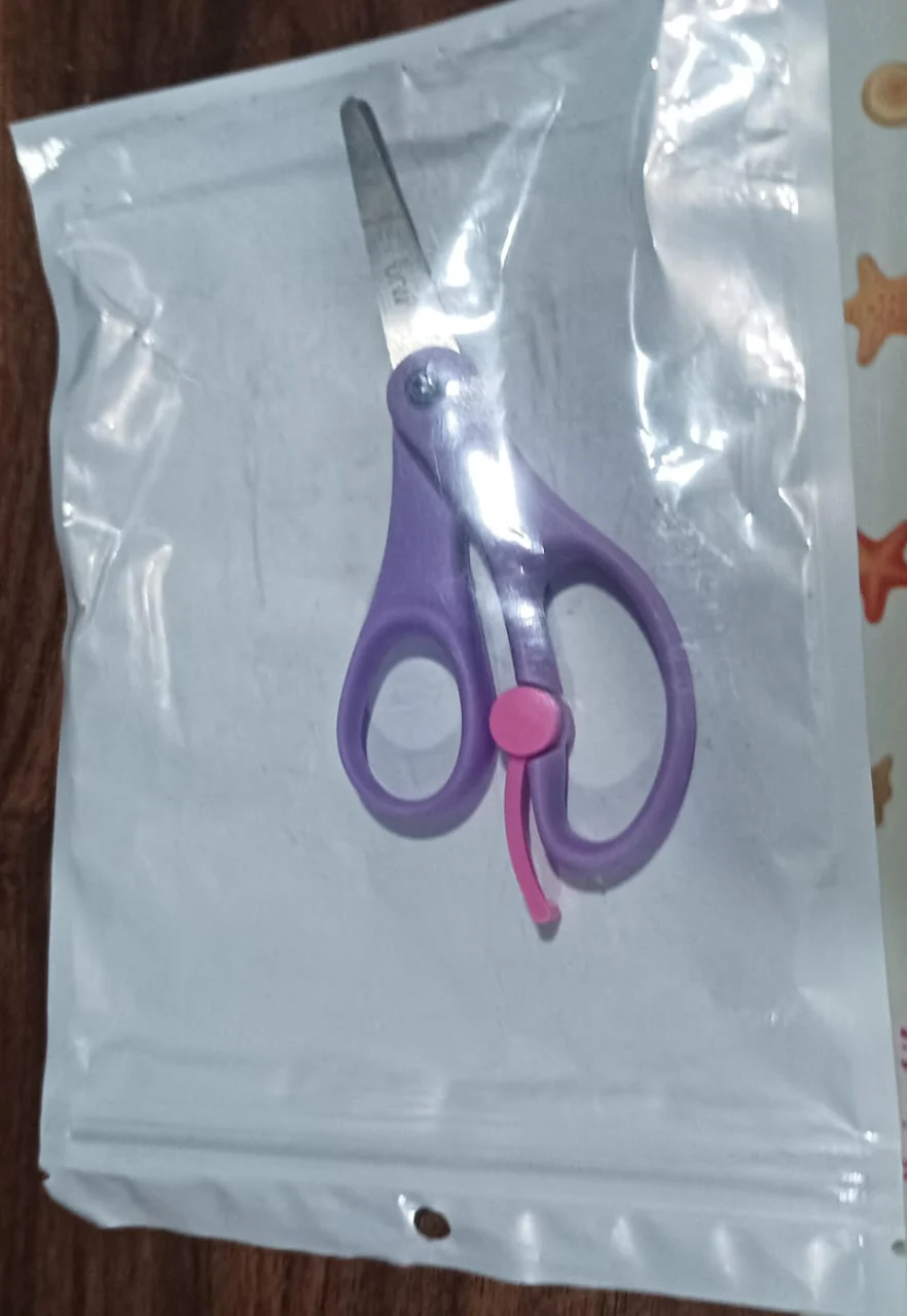 Multipurpose Scissors – Comfort Grip Handle with Stainless Steel Blades (1 Pc) - Image 7