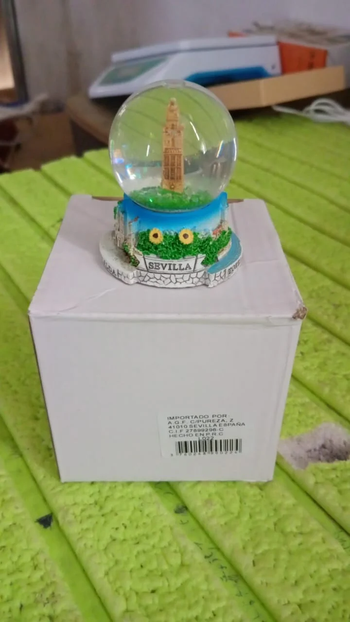 Snow globes Souvenirs Desk Table Office, Decoration (1 Pc) - Image 7