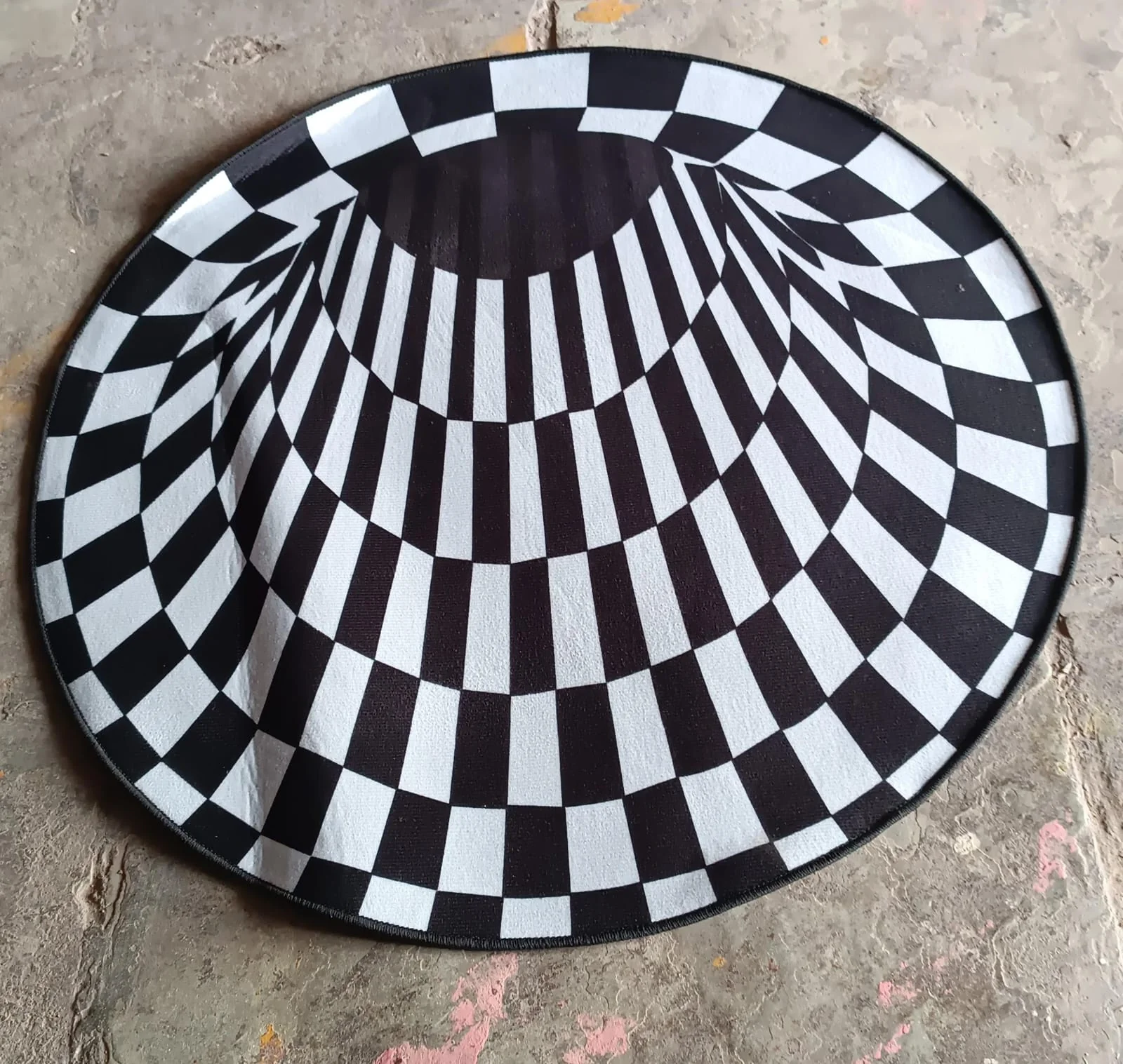 3D Space Round Carpet, Floor Mat Non-Woven Doormat (1 Pc / 78 Cm) - Image 13