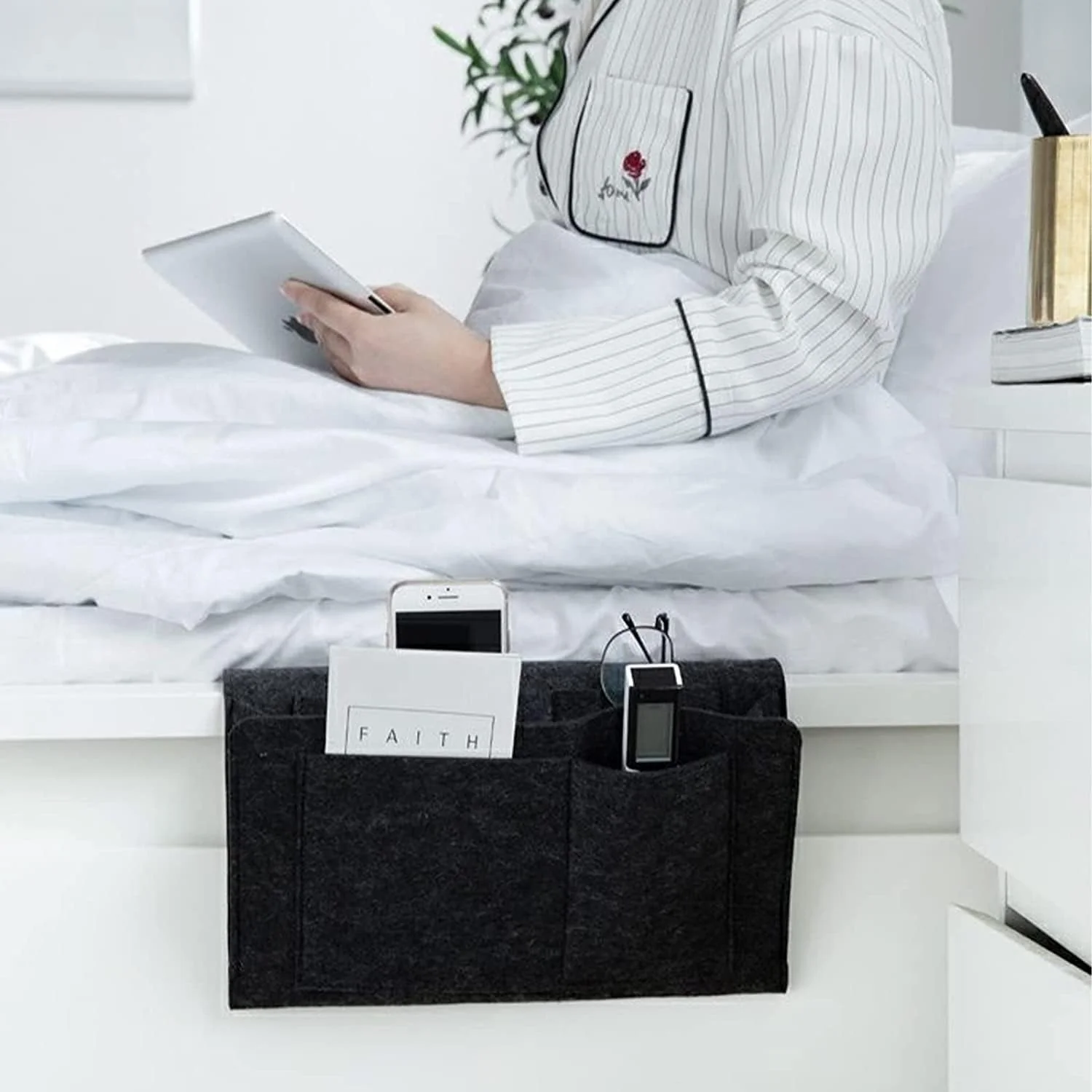 Flat Bedside Caddy, Bed Side Pocket Storage Organizer Bag with 5 Pockets (1 Pc) - Image 3