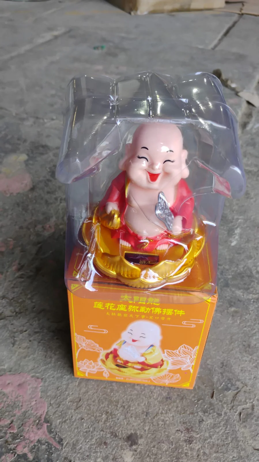 Solar Power Moving Buddha Car Ornament (1 Pc) - Image 10