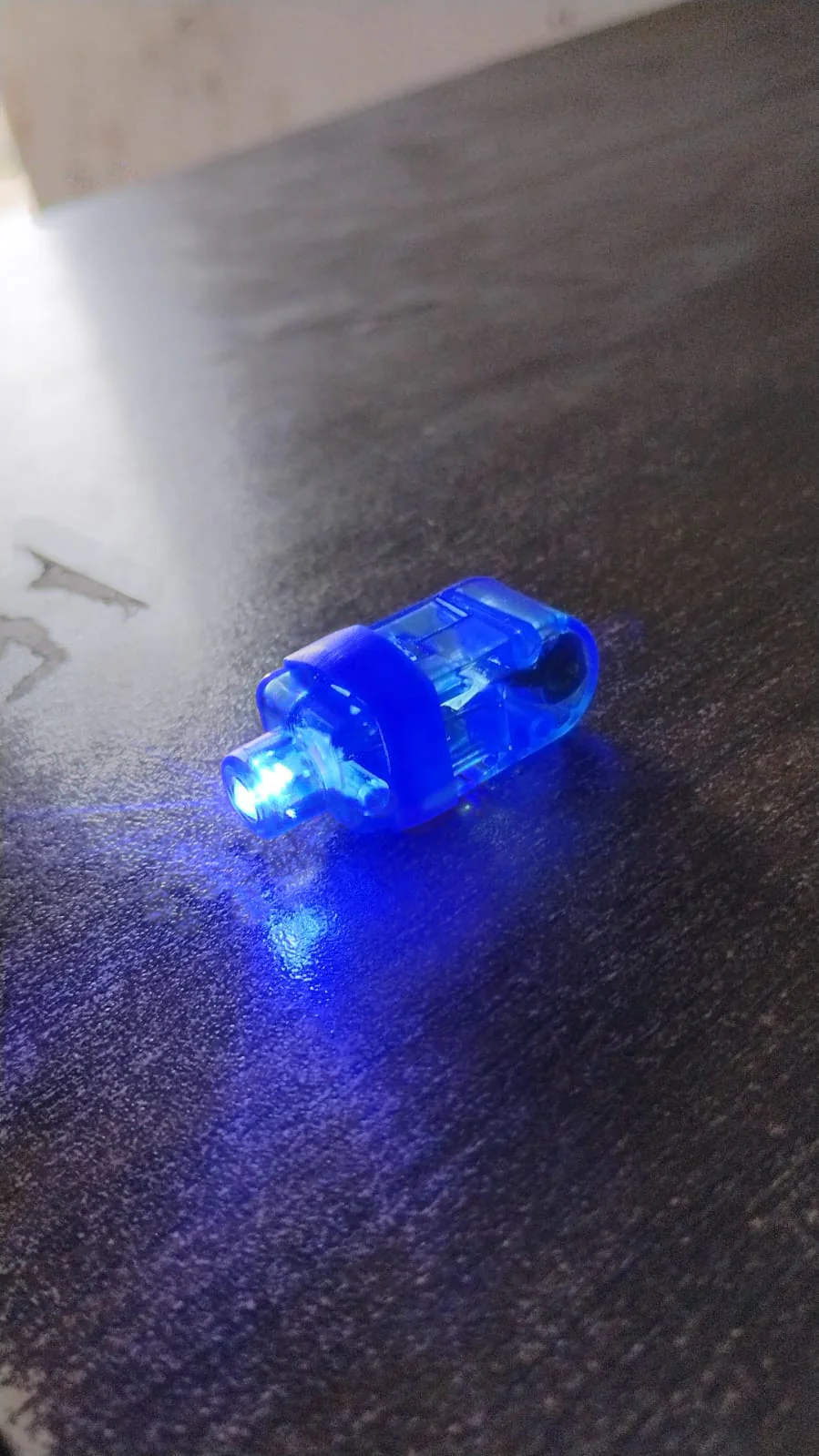 Light up Finger Tips, Clear Mini Rings, LED Glow Ring with Elastic Band (1 Pc) - Image 10
