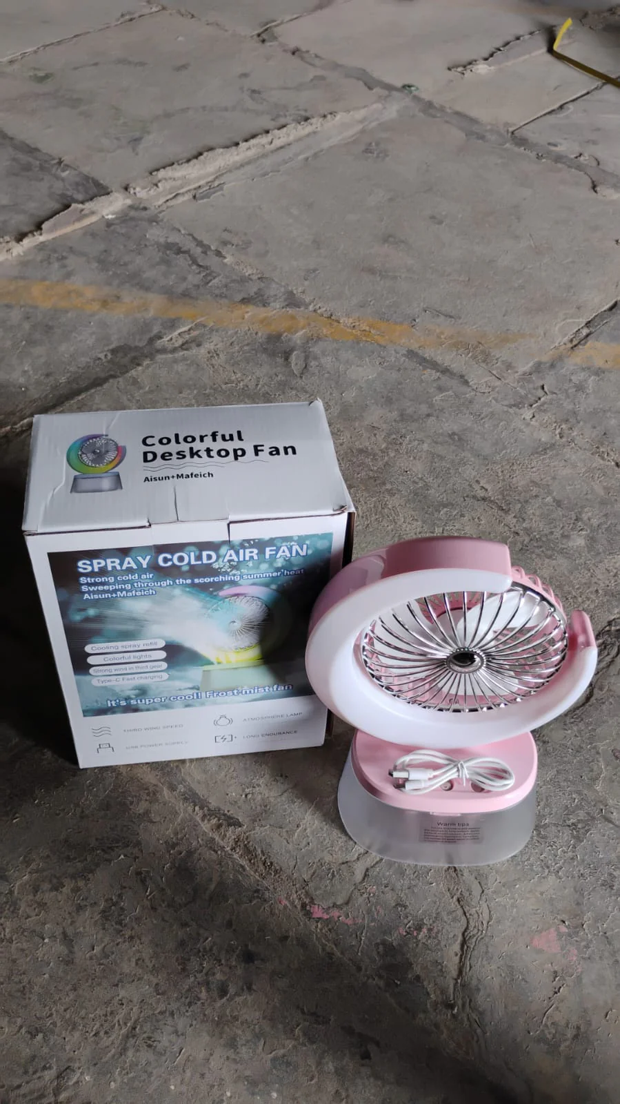 Desktop Fan - Camping Fan LED Light, Humidifying Fan (1 Pc / Plug & Play Fan) - Image 7