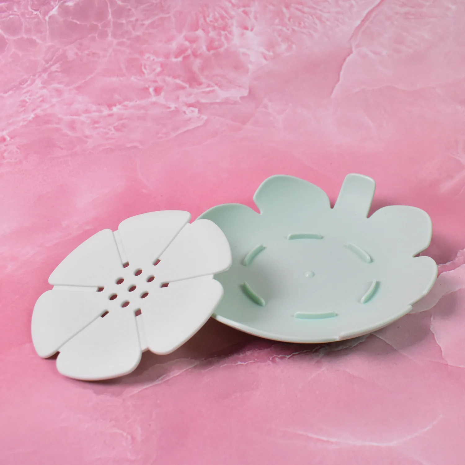 Plastic Flowers Soap Dish Bathroom Accessories Set Shower Gift ,Sabudani (1 Pc) - Image 3