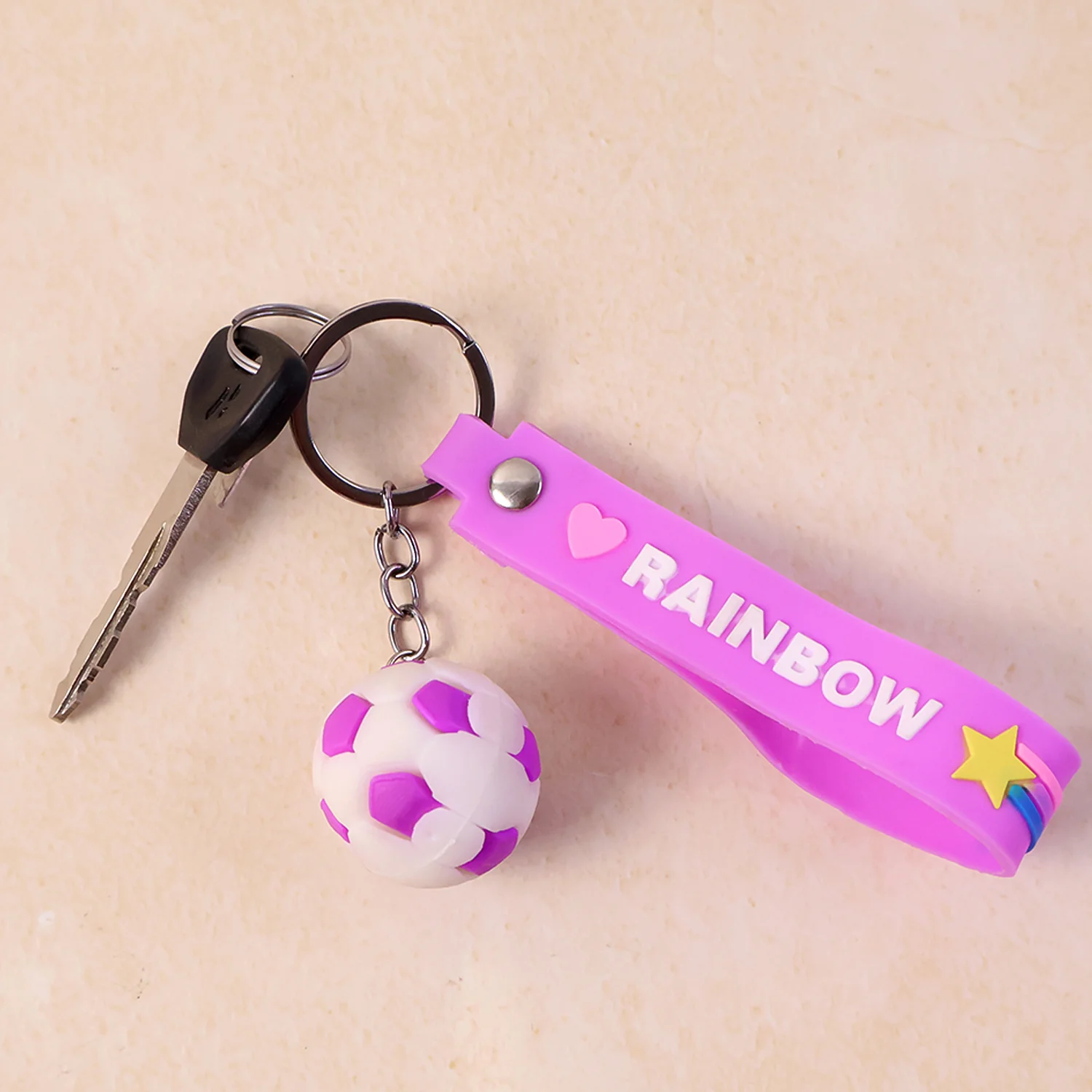 Cute Silicone 3D Key Chain with Metal Hook & Strap (Pack of 1) - Image 3