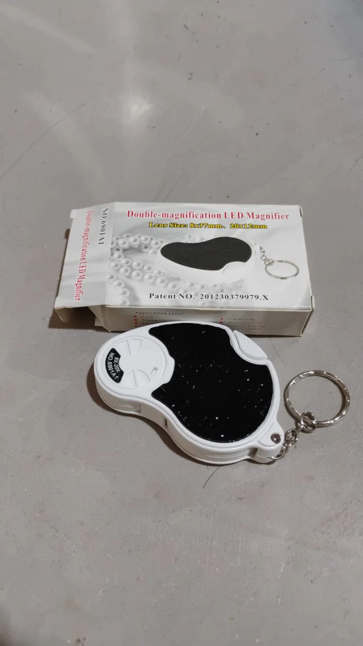 Double-Magnification Led Magnifiers with Light (1 Pc / Small) - Image 8