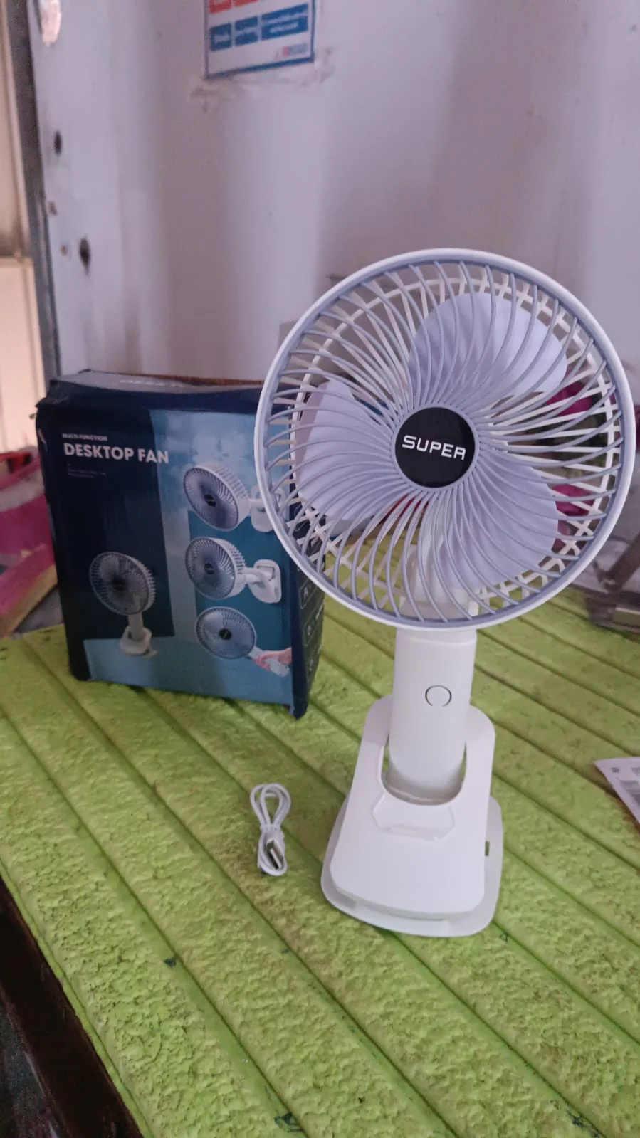 Multifunctional USB Desk Fan Clipped Fan (1 Pc / With Color Box) - Image 9