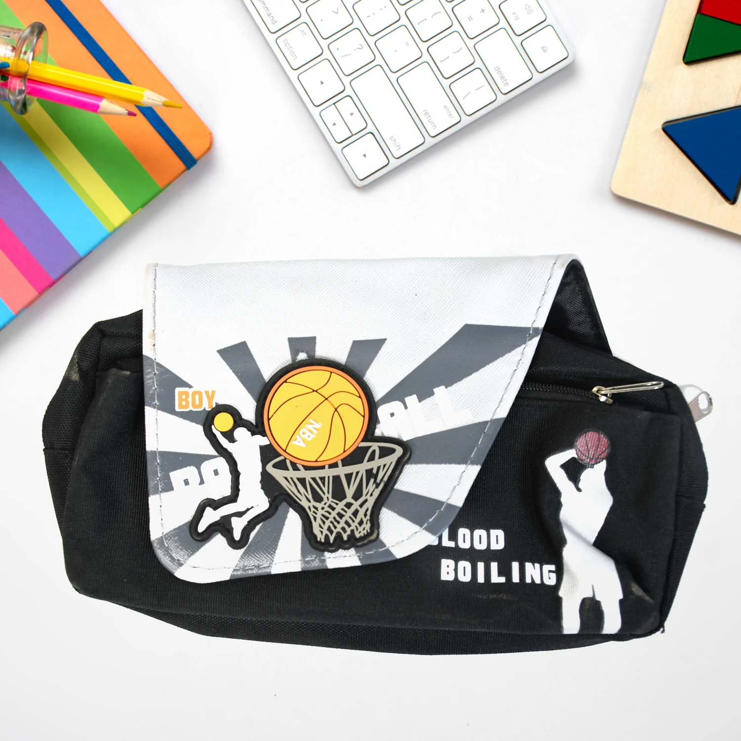 Mix Design Pouch – Stylish and Versatile Storage Bag (1pc) - Image 7