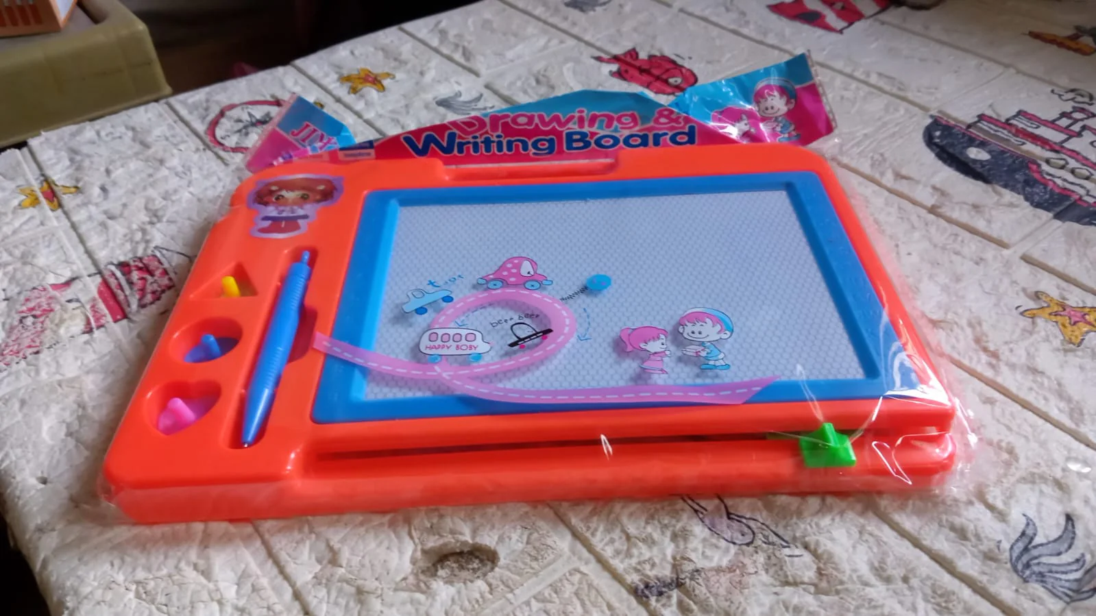 Children’s Magic Slate Doodle Pad Erasable Drawing & Writing Board (1 Pc) - Image 9