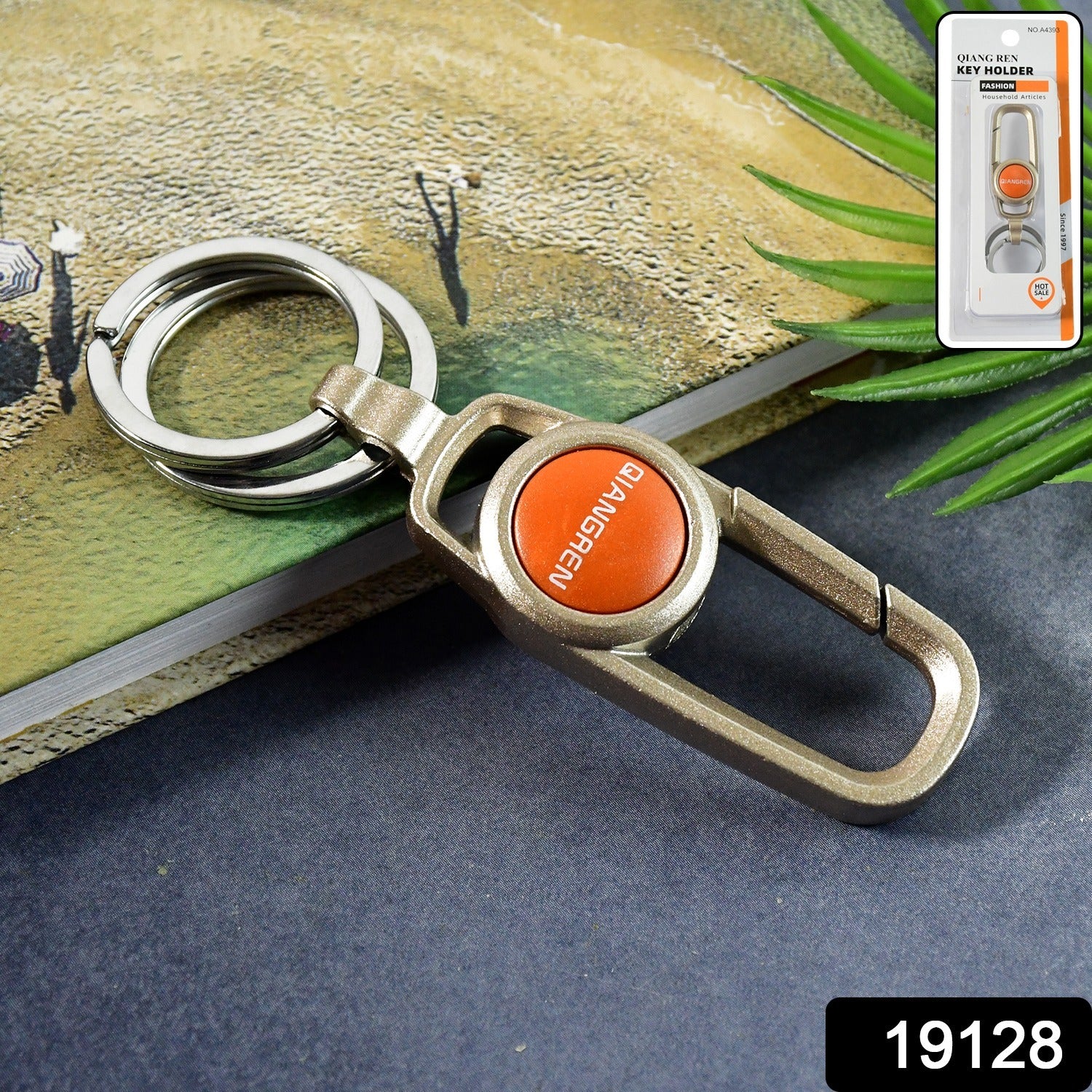 Premium Metal Keychain Carabiner Clip Hook with Dual Key Rings (1 Pc) - Image 2