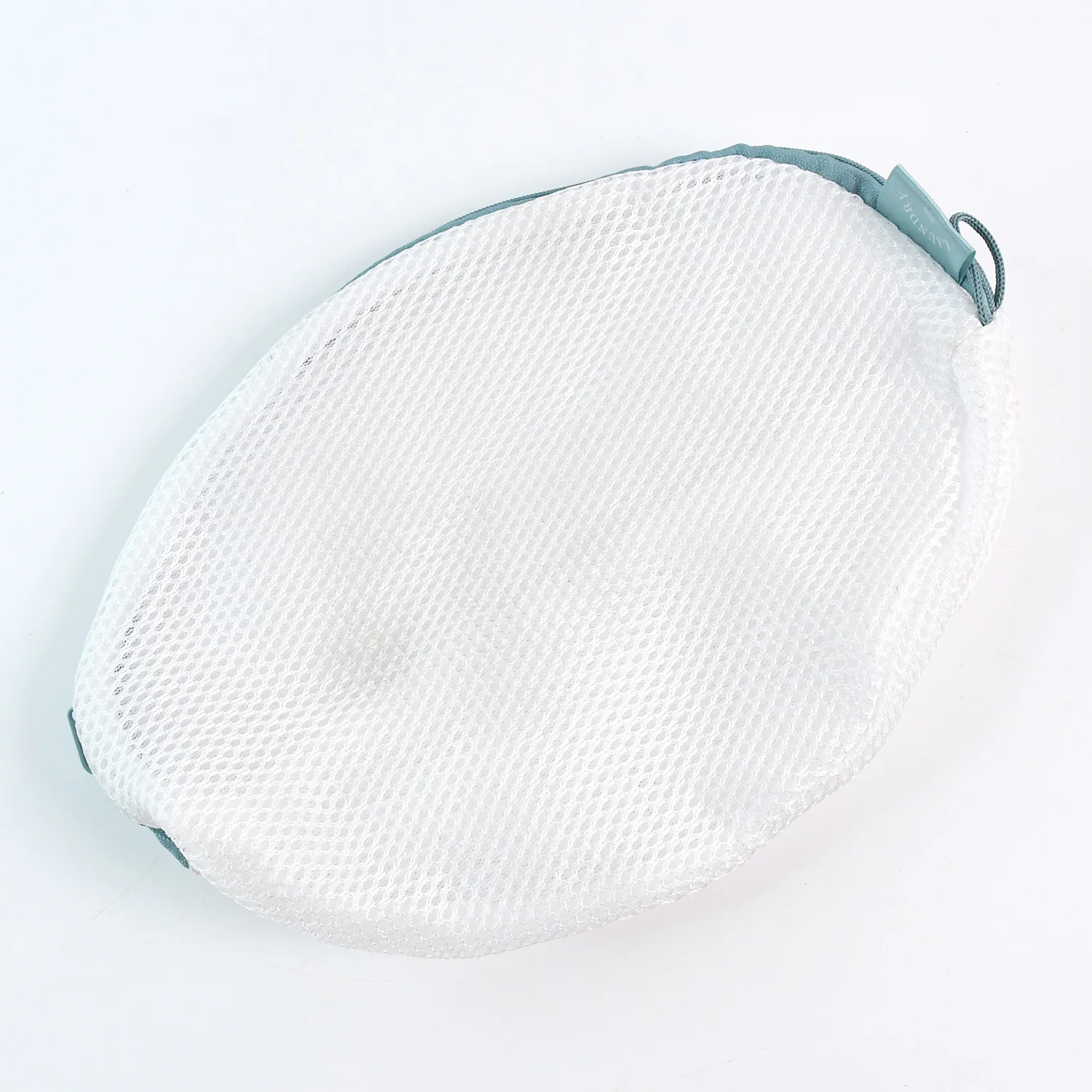 Round Mesh Bra Wash Bag with Zipper for Washing Machine (1 Pc / Mix Size & Design) - Image 5