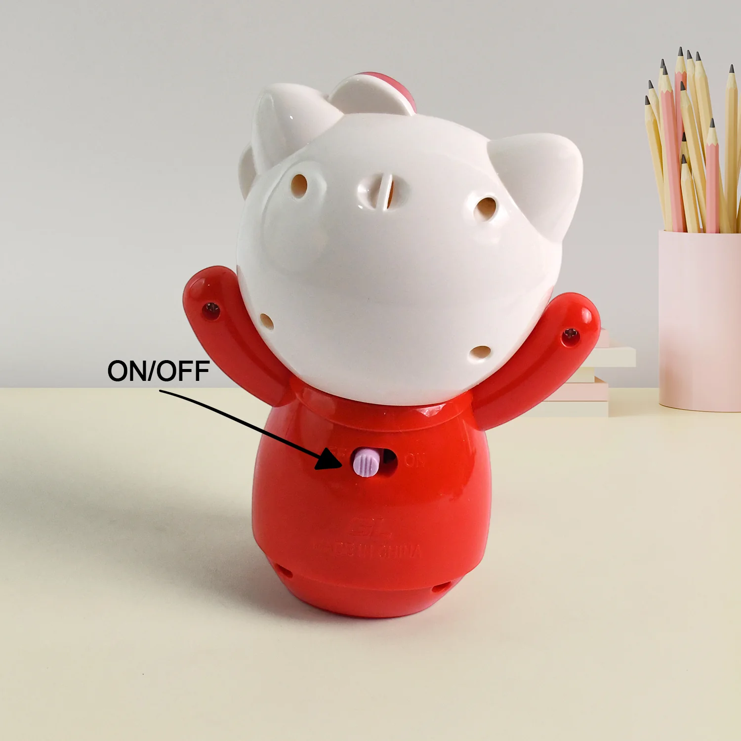 USB Cartoon Character Mini Table Fan for Kids (1 Pc) - Image 4