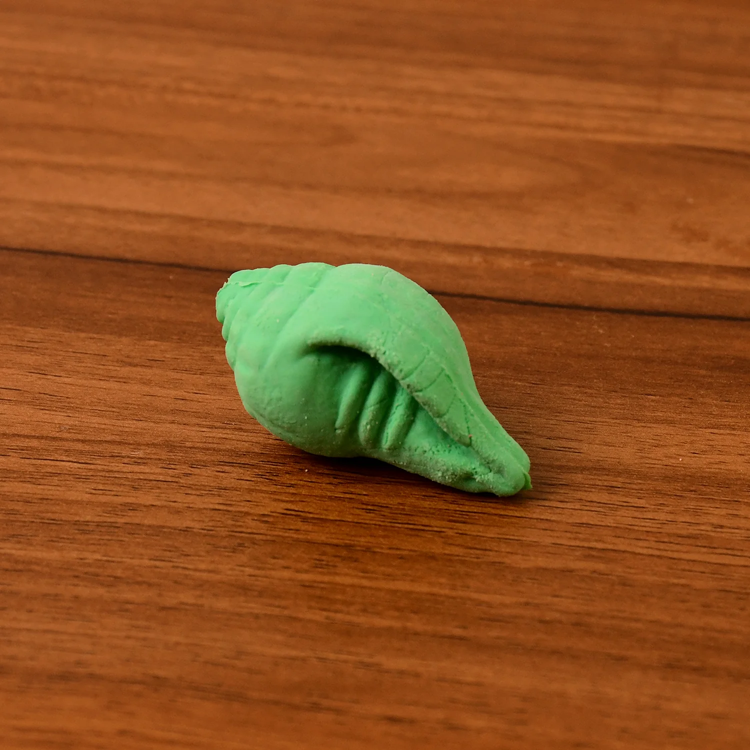 Shankh Shape Eraser Rubber (20 Pc / Mix Colour & Design) - Image 3