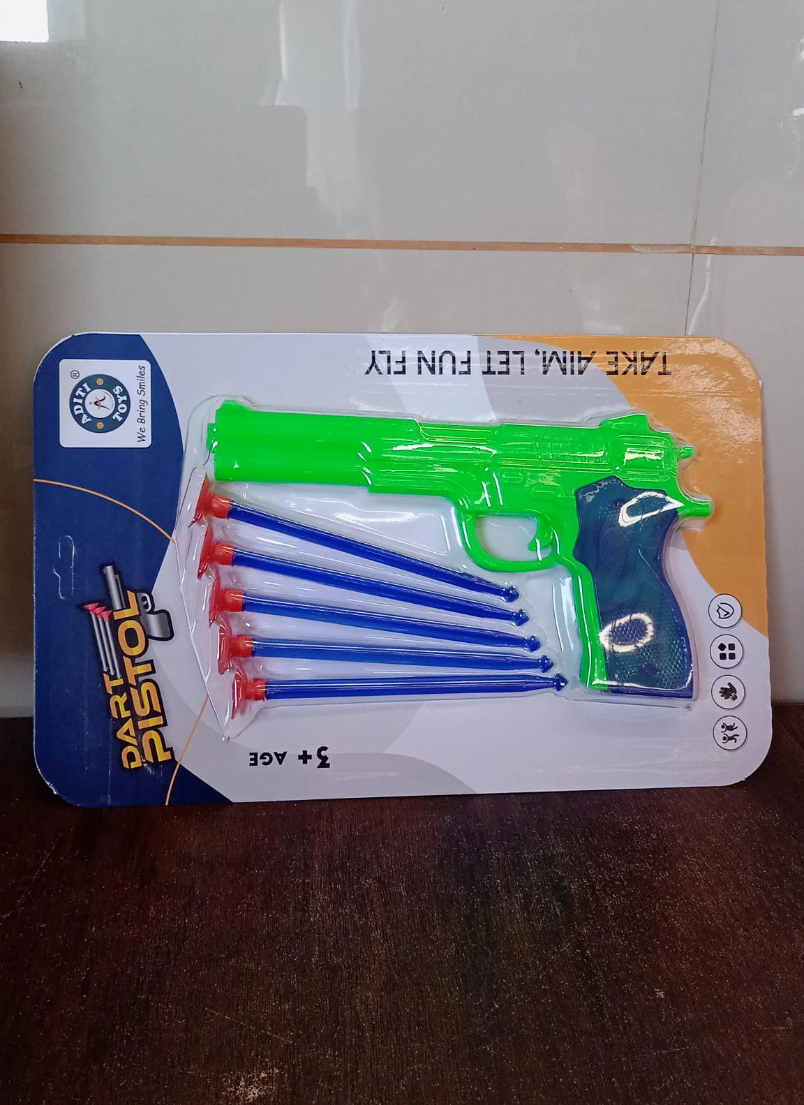 Medium Size Plastic 1 Gun with 5 Soft Suction Dart Bullets (1 Set) - Image 7