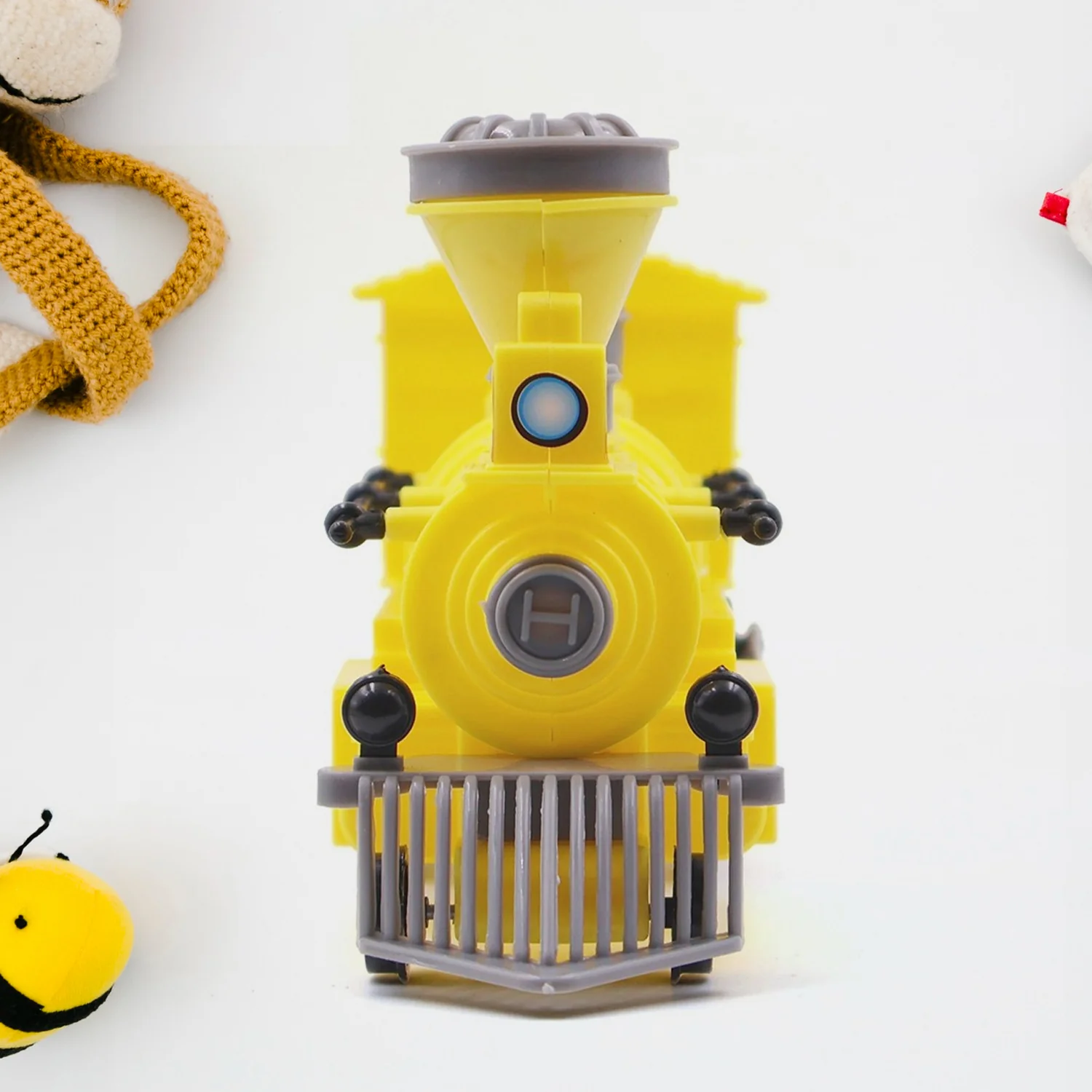 Pull and Go Train with Light Plastic String Pull Back Train (1 Pc / Mix Color) - Image 8