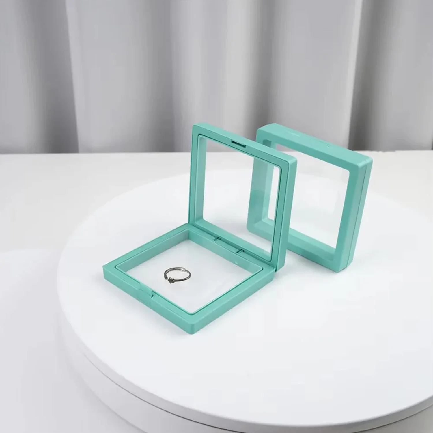 Transparent Jewellery Display Box (9x9 cm / 1 Pc / Green) - Image 3