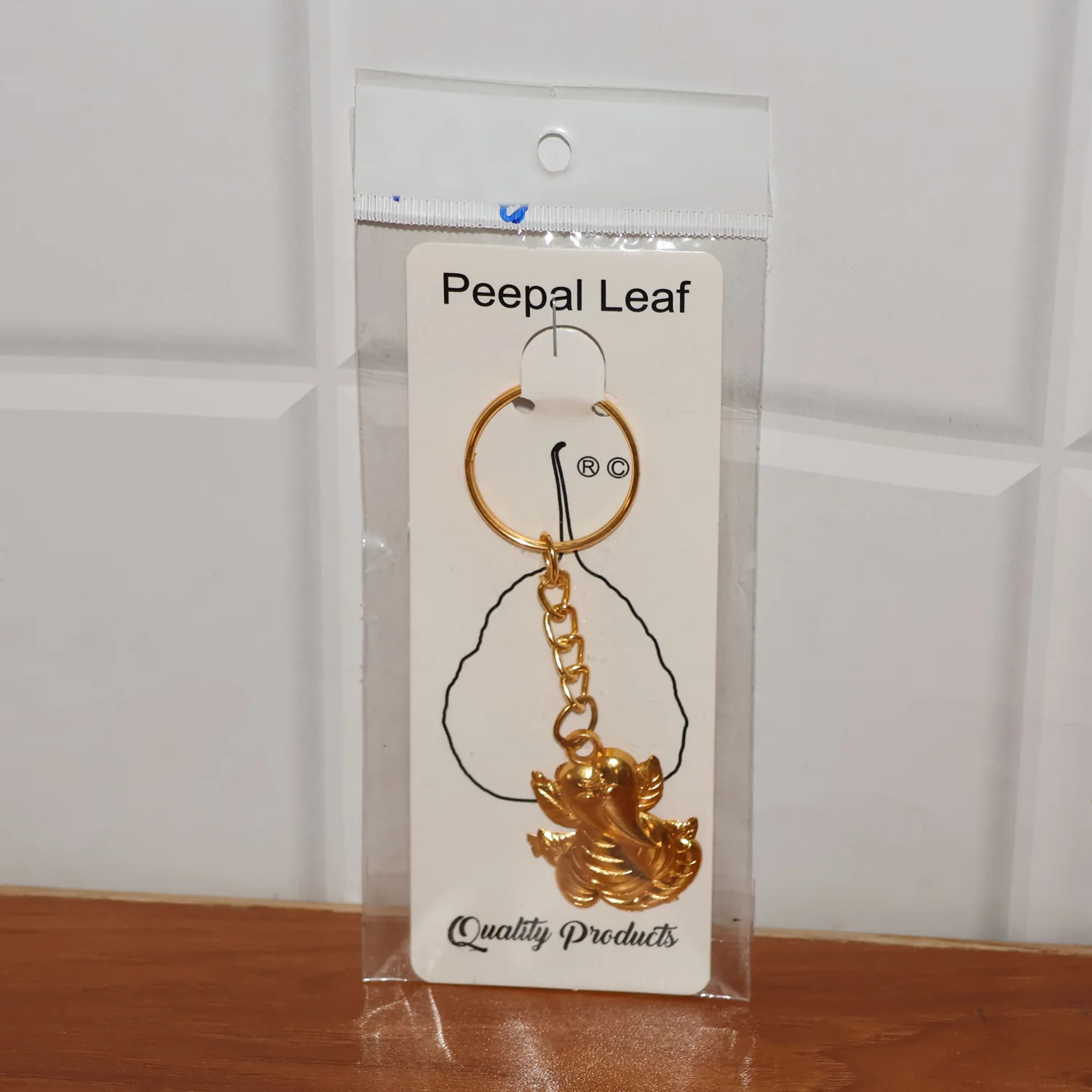 Golden Ganesh Leaf Design Keychain (1 Pc) - Image 7