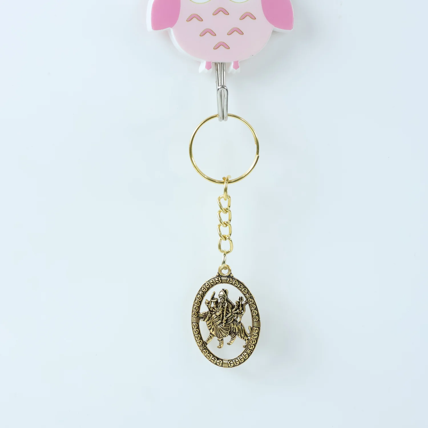 Maa Durga Oval Frame Golden Keychain (1 Pc) - Image 3