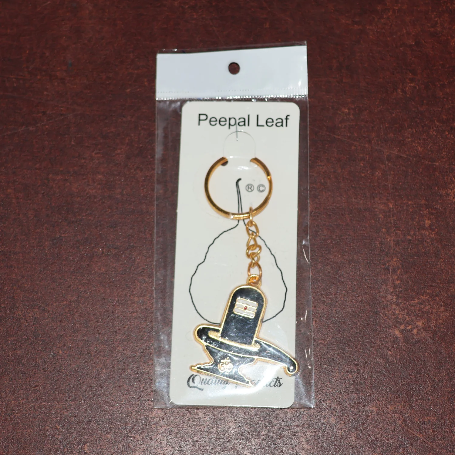 Shivling Design Golden Keychain (1 Pc) - Image 7