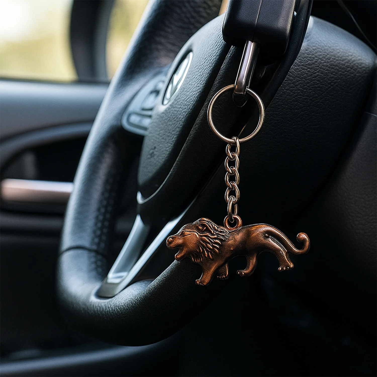 Elegant Walking Lion Metal Keychain (1 Pc) - Image 7