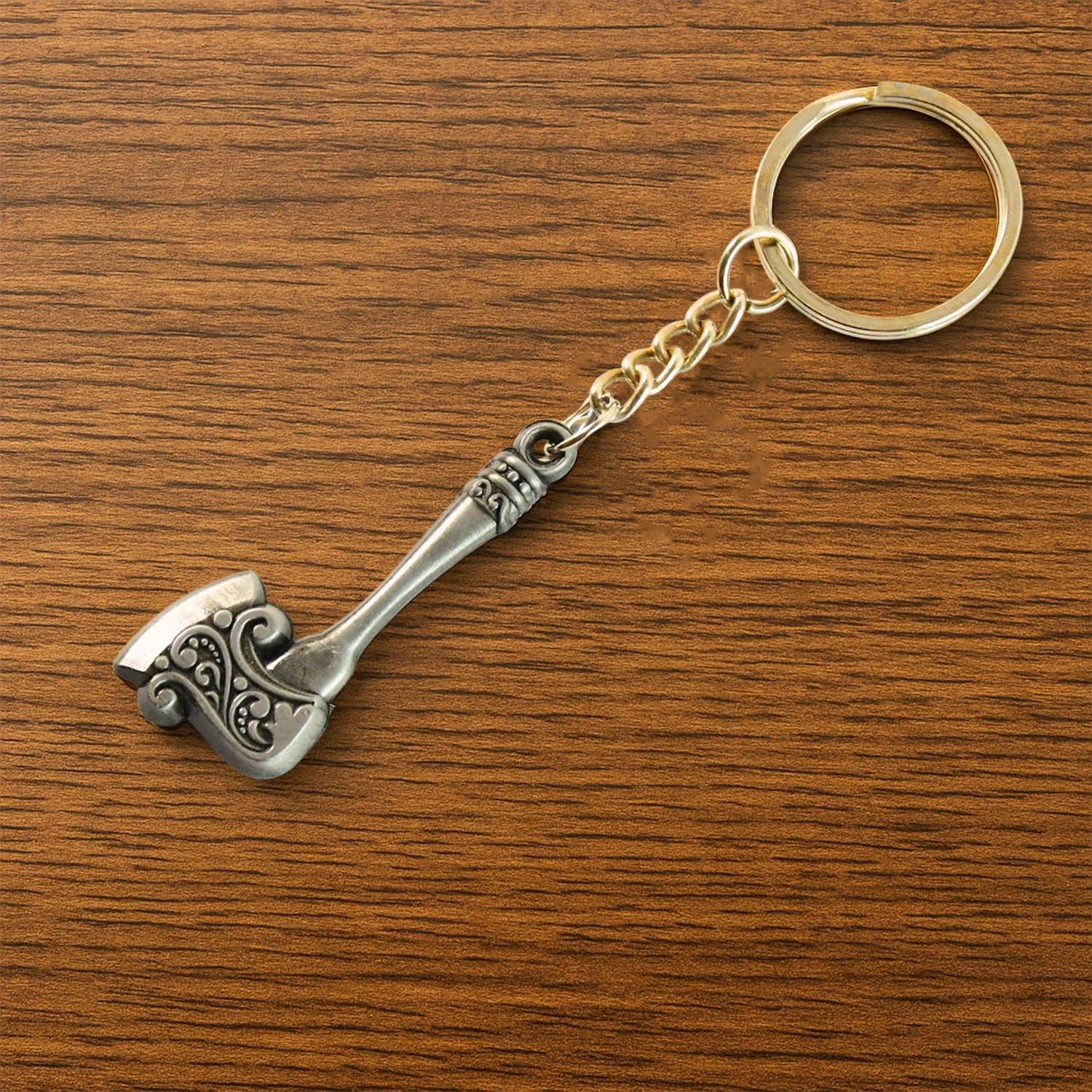 Stylish Axe Shape Metal Keychain (1 Pc) - Image 4