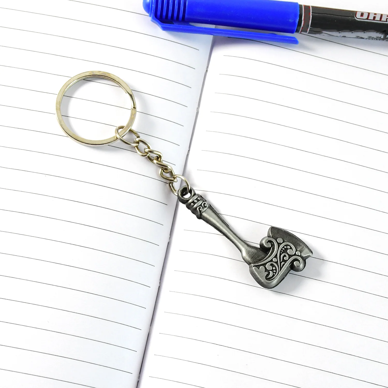 Stylish Axe Shape Metal Keychain (1 Pc) - Image 6