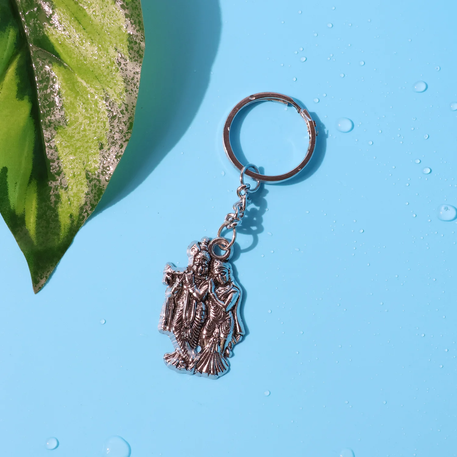 Radha Krishna Metal Keychain Set (2 Pc Mix Design) - Image 7