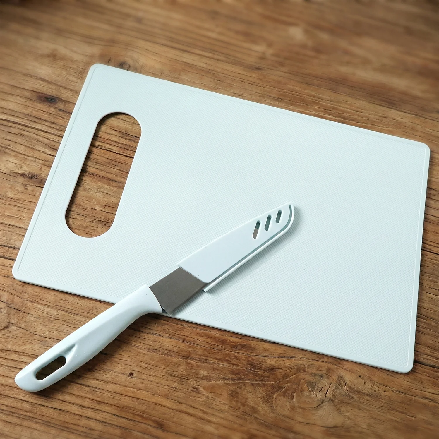 2-in-1 Multipurpose Kitchen Chopping Board (1 Set) - Image 4