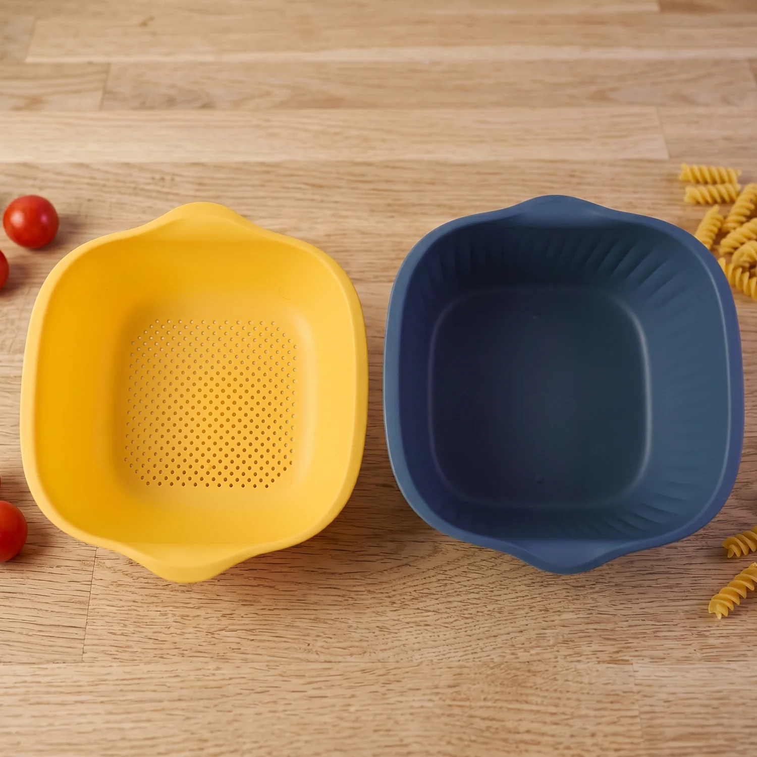 2 in 1 Multipurpose Plastic Washing Bowl with Drain Basket (1 Pc) - Image 8
