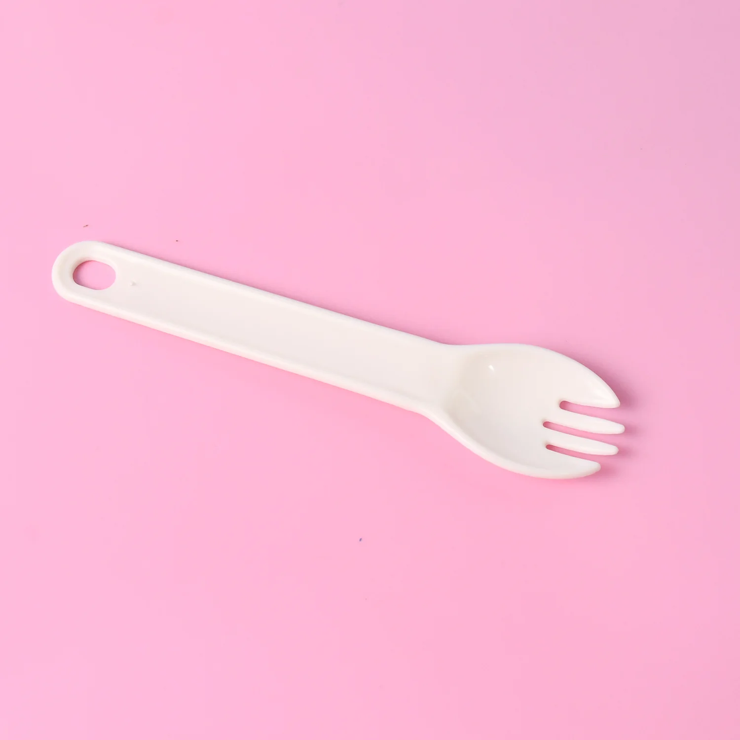 2-Piece Salad Cup Lunch Container with Dressing Storage and Reusable Fork - Image 3