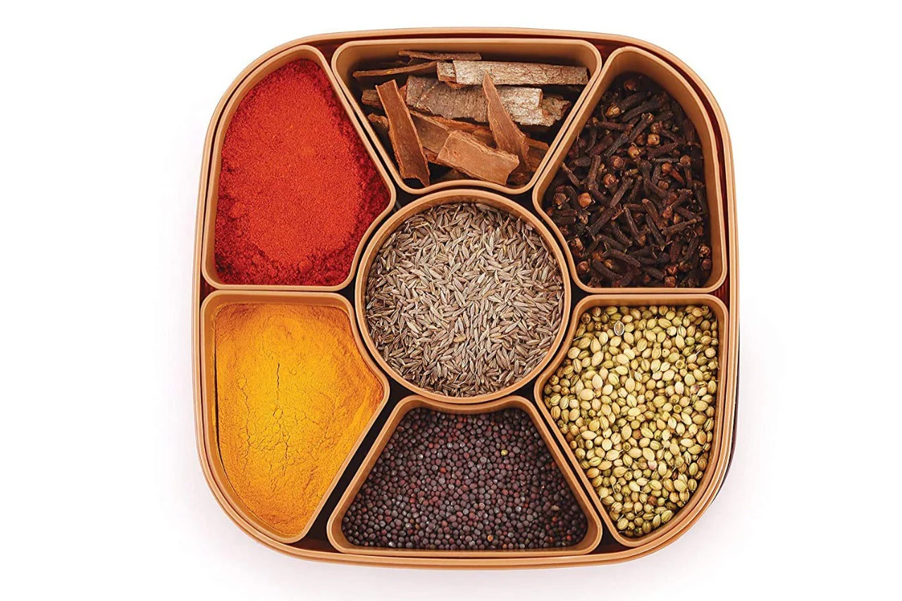 Masala Rangoli Box Dabba for keeping Spices - Image 4
