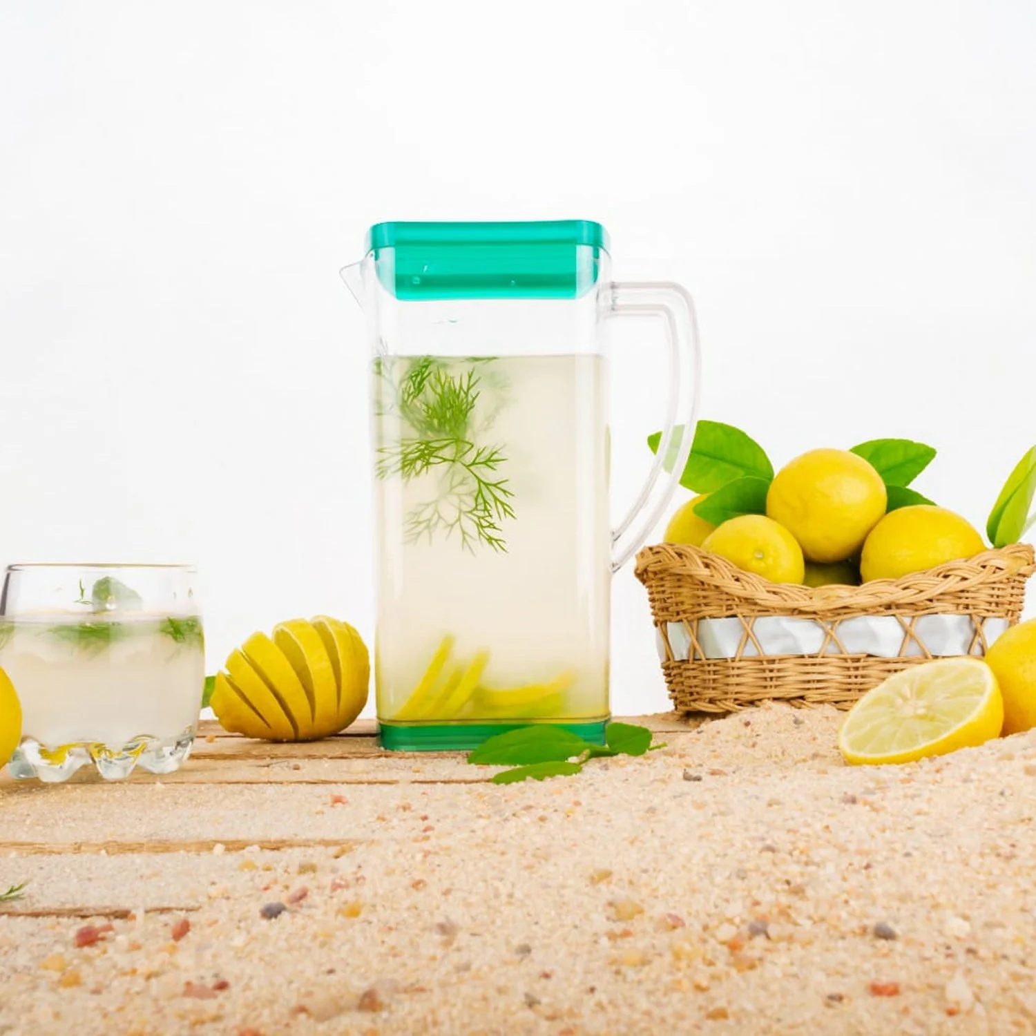 Resistant Glass Jug for Juice, Milk, Cold or Hot Beverages (plastic) - Image 6