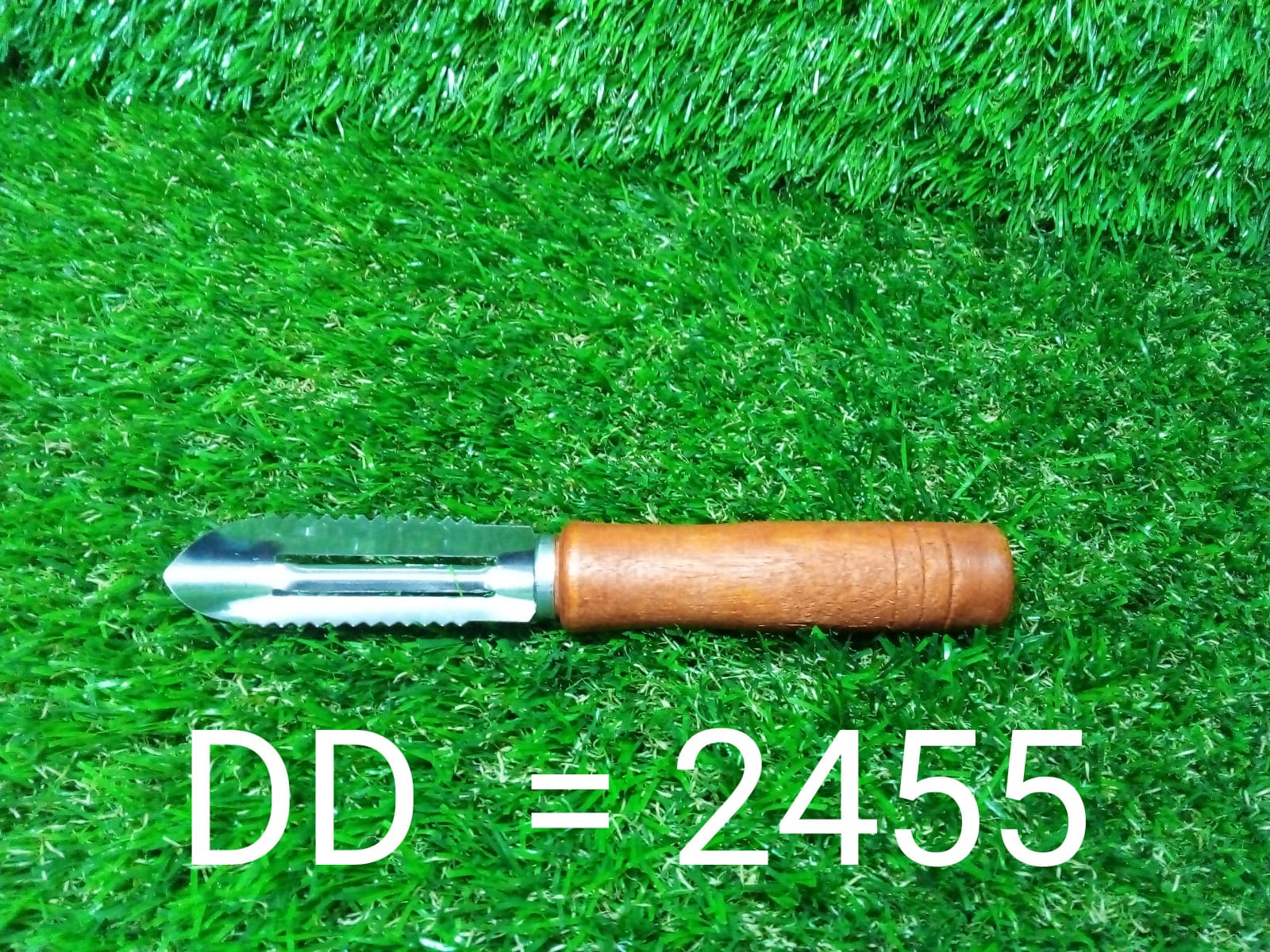 Wooden Handle and Stainless Steel Vegetable Peeler - Image 9