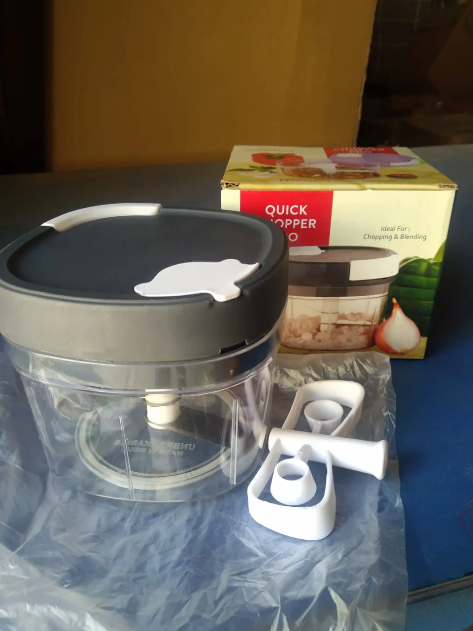 2in1 Handy Chopper And Slicer For Home & kitchen (600ML Capacity) - Image 8