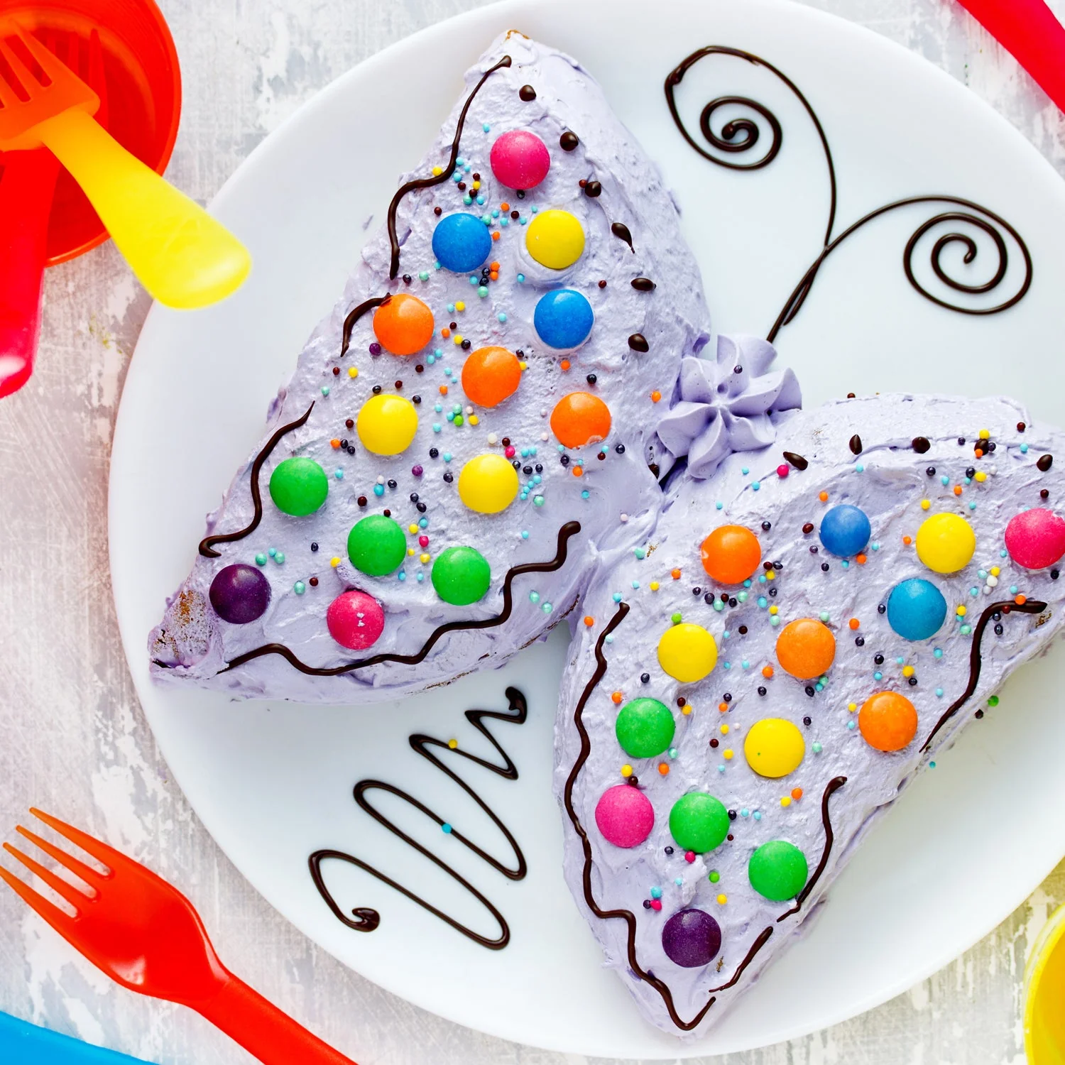 Butterfly Silicone Baking Cups – Reusable Moulds for Desserts (4 Pc) - Image 3