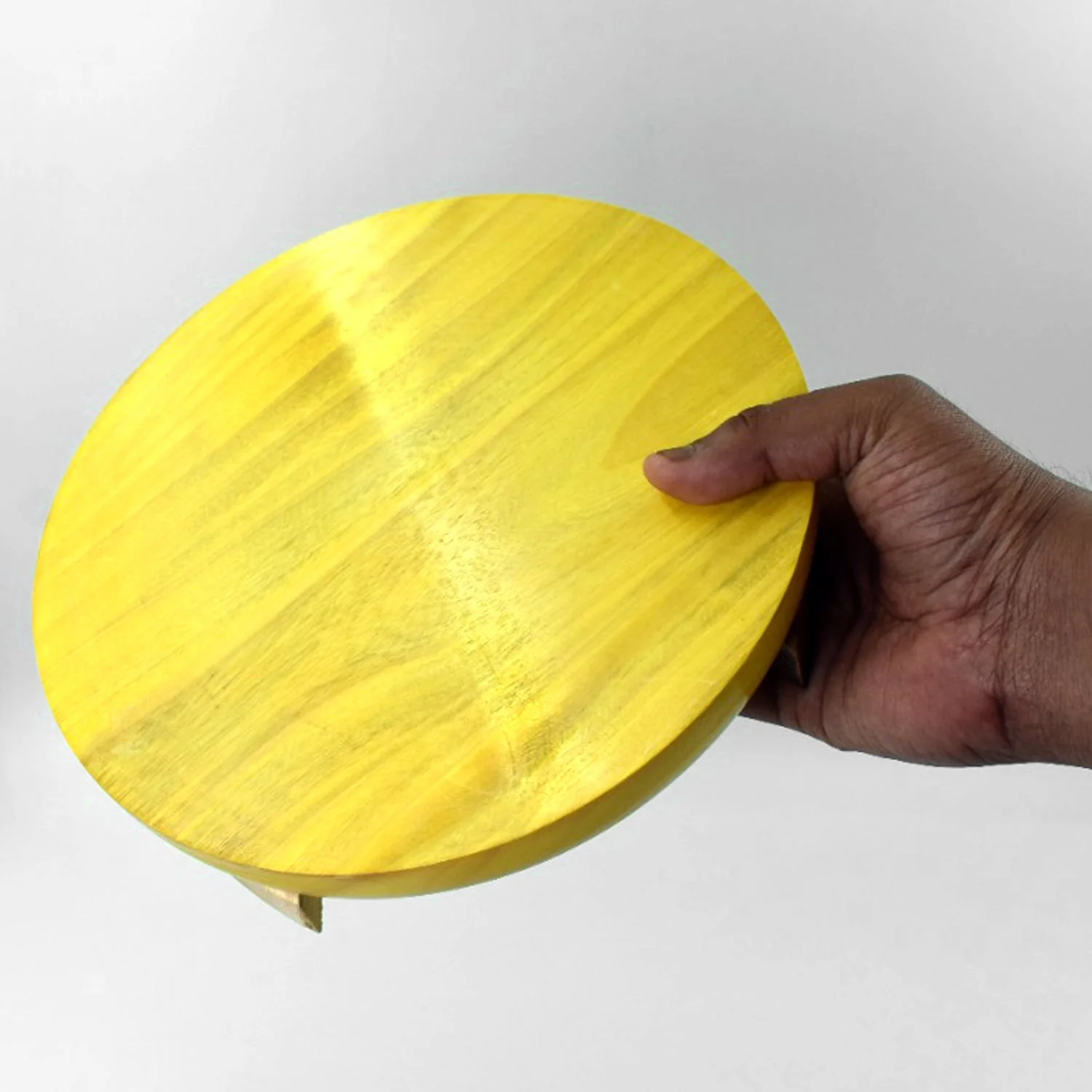 W Round Roti Maker widely used by women in household kitchen - Image 10