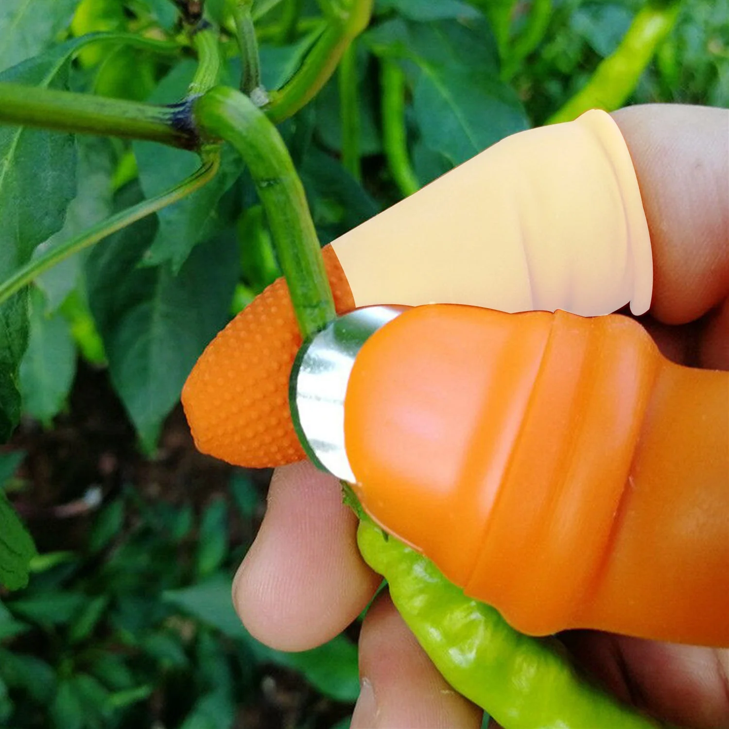 5-Piece Vegetable Thumb Cutter Set with Sharp Blades - Image 8