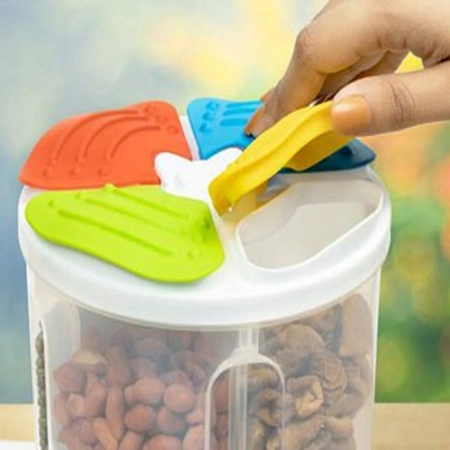 4 Section Storage containers airtight Transparent Food Plastic Storage Container - Image 7