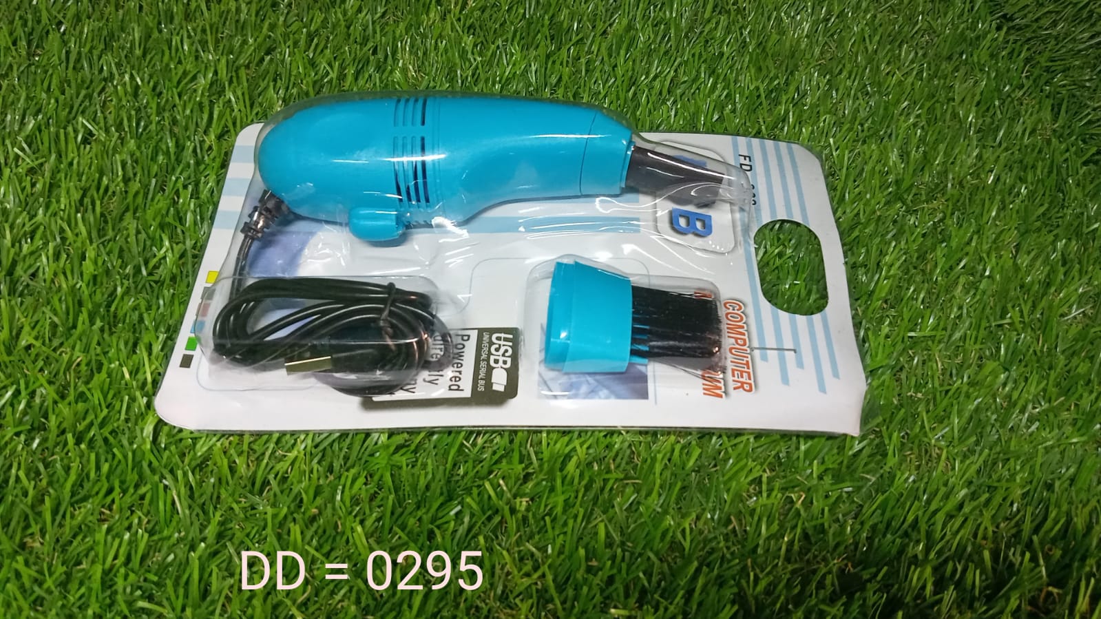 USB Mini Vacuum Cleaner for Computer & Car - Image 16