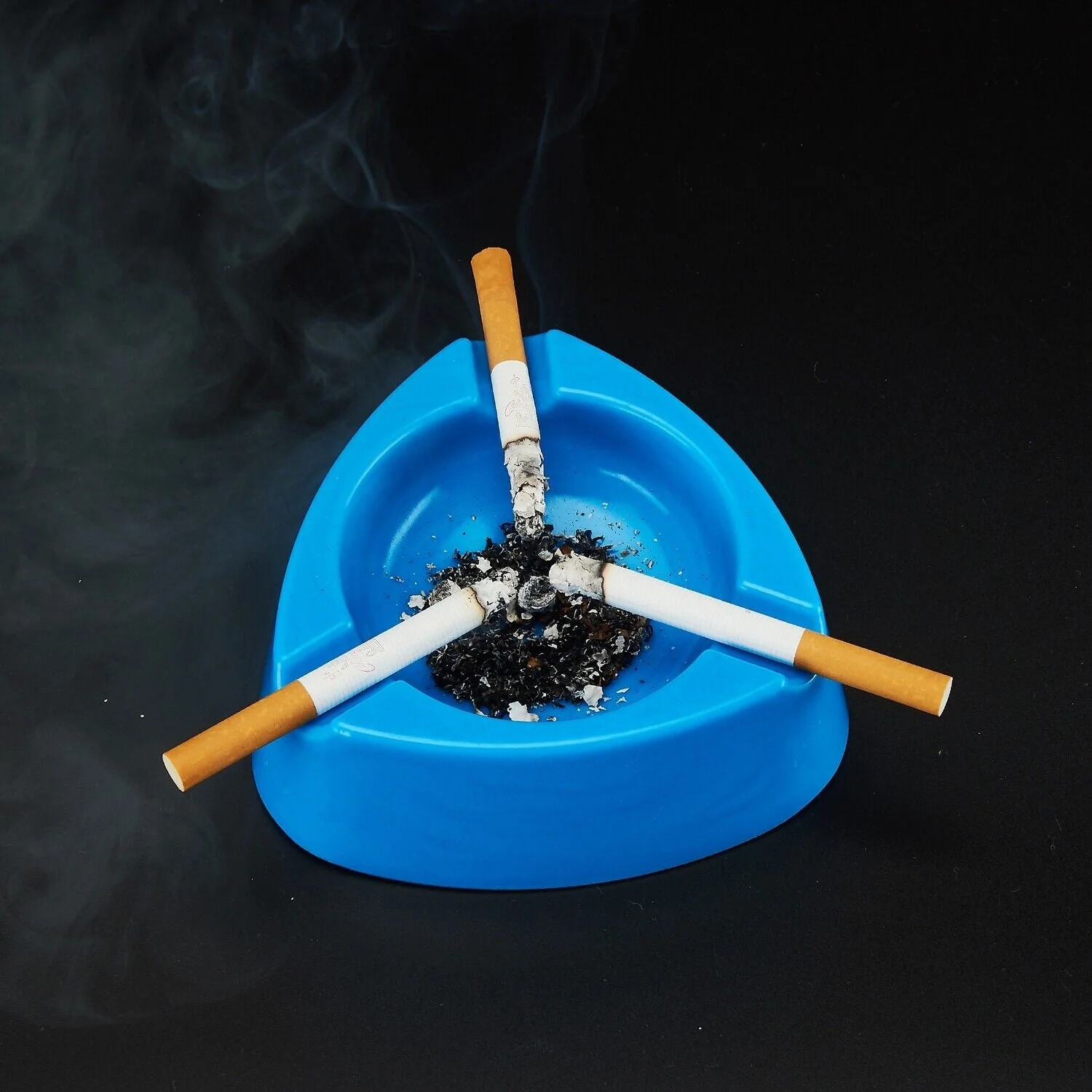 Melamine Cigarette Ashtray for Indoor & Outdoor Tabletop Decoration - Image 8