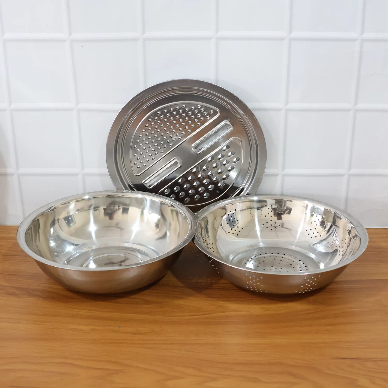 3-in-1 Stainless Steel Mixing, Straining & Grater Bowl Set - Image 9