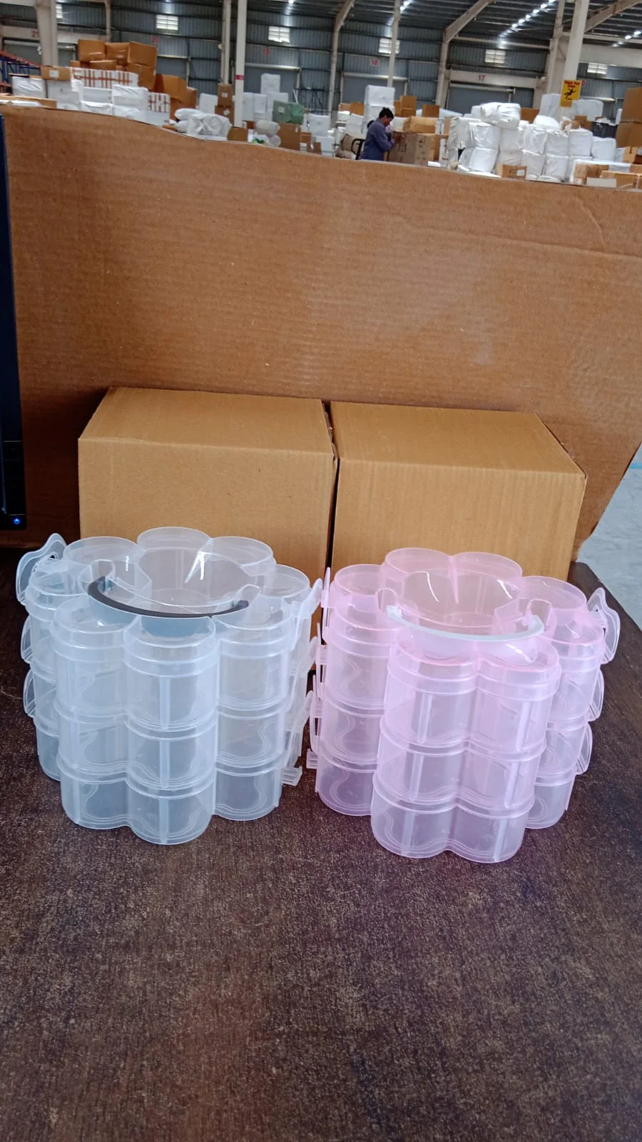 3-Layer Transparent Plastic Flower-Shaped Storage Box with 9 Grids - Image 9
